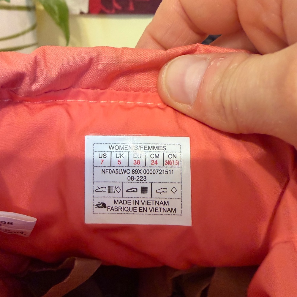 The North Face 550 Nuptse Apres Insulated Goose Down Bootie Womens Boots Sz 7 - Picture 11 of 15